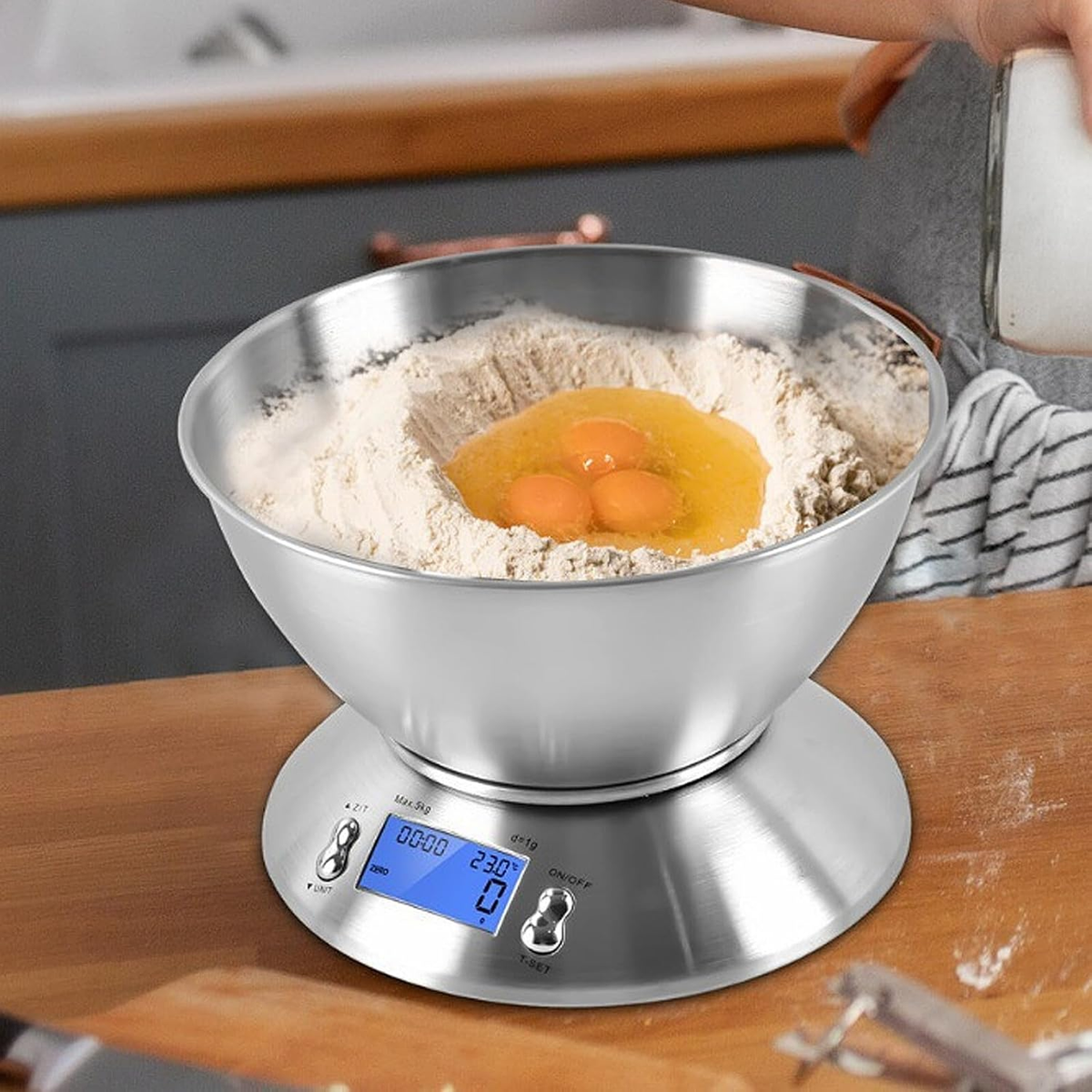 Kitchen scale detail